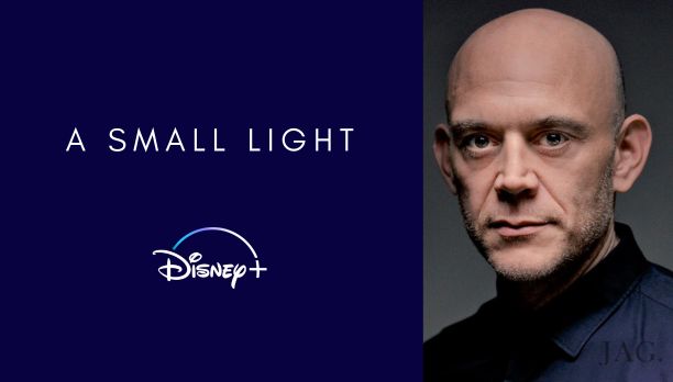 ROBERT DOLLE ‘A SMALL LIGHT’