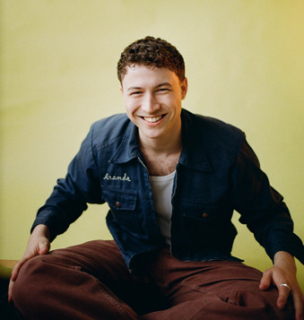 alex-james-hatton-profile-07-25.jpg