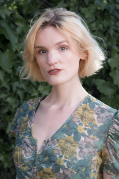 esme-hough-profile-04-25.jpg
