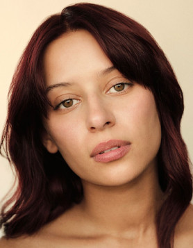 lauren-morais-profile-01-25.jpg