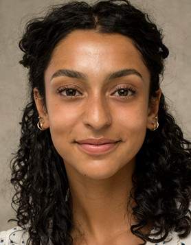 layza-venancio-profile-1.jpg