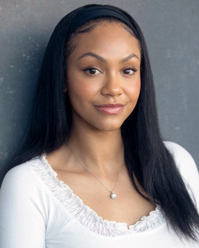 olivia-mai-francis-profile-07-25.jpg